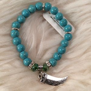 ⭐️Discount Shipping⭐️ Fang Shape Stone Stretch